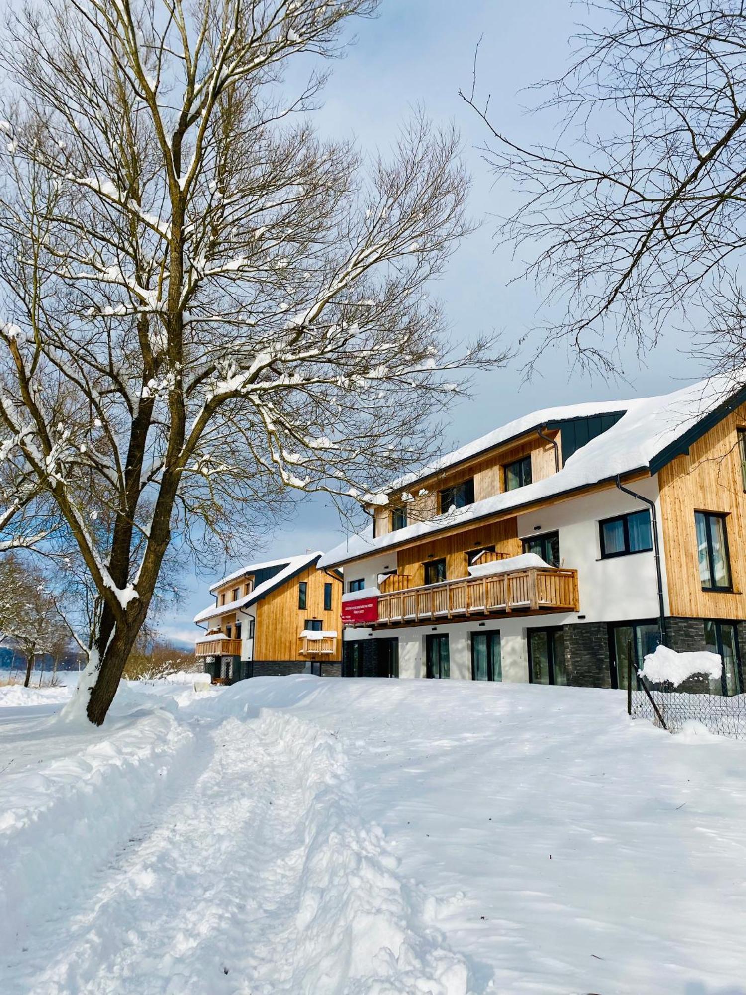 Apartman Na Brehu Lipna Черна-в-Пошумави Экстерьер фото